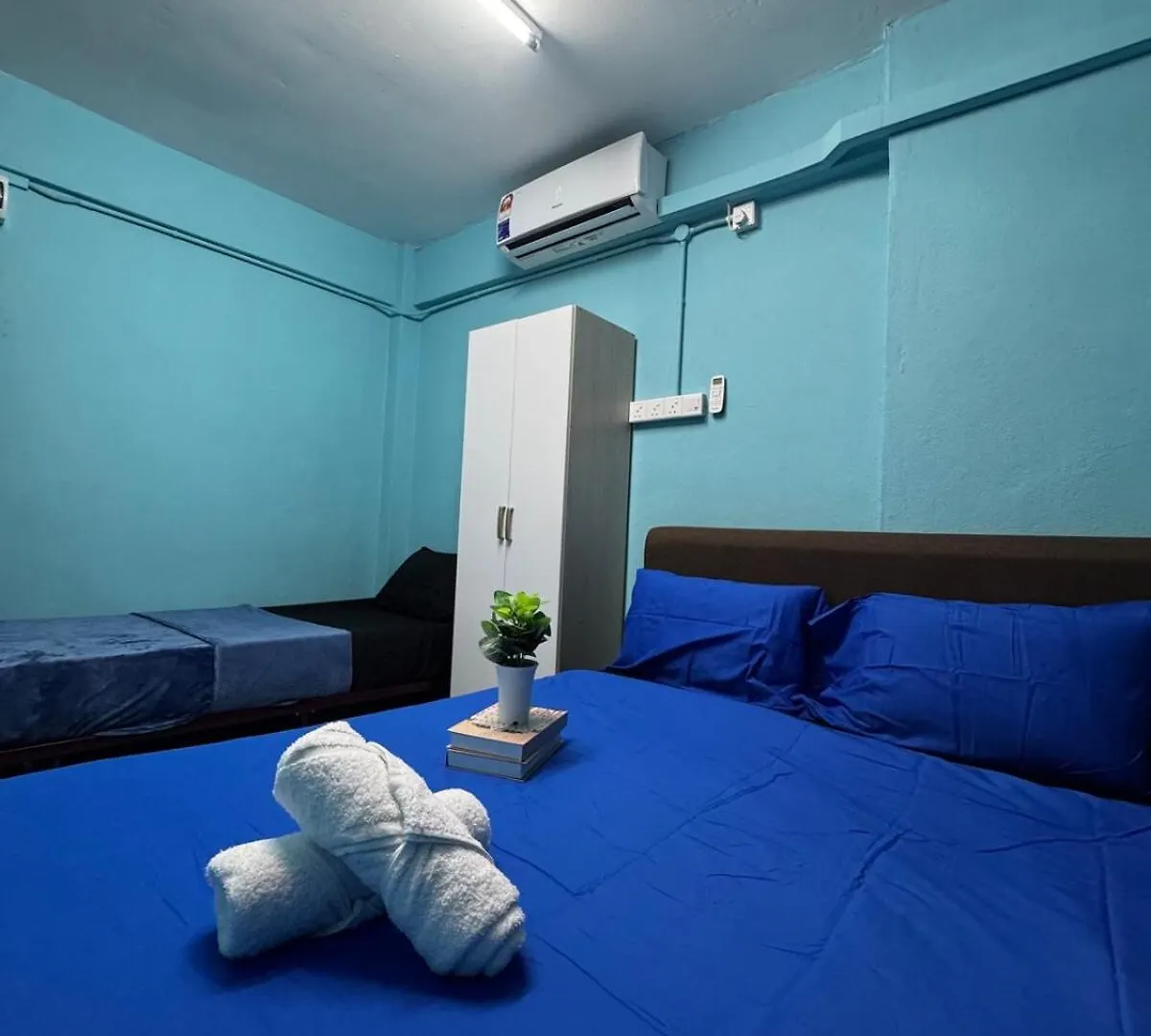 Relax Familystay Usm 3Br 8Pax Gelugor Apartment
